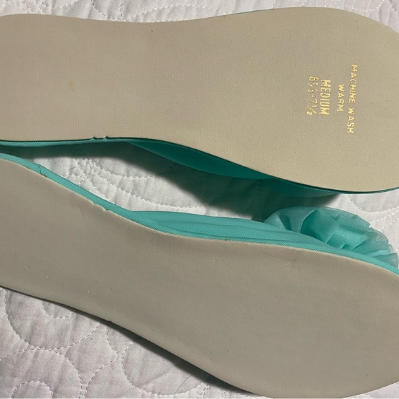 Vintage Rosette Slippers - Picture 5 of 5